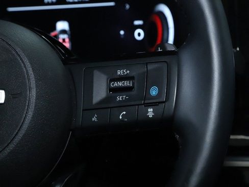 Certified 2024 Nissan Pathfinder Platinum image 28