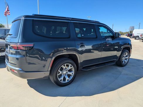 Used 2022 Jeep Wagoneer Series I w/ Convenience Group I image 2