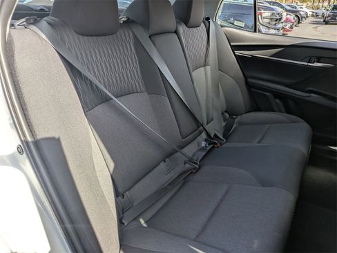 Used 2025 Toyota Camry LE image 28