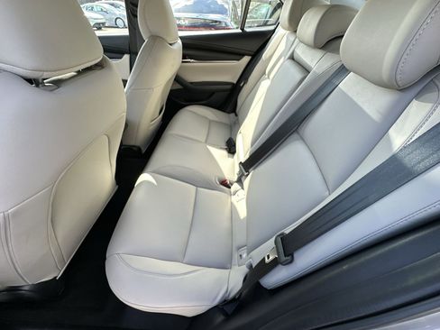 Used 2022 MAZDA MAZDA3 s image 27