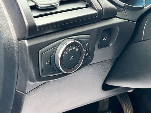 Used 2019 Ford Fusion Titanium image 10