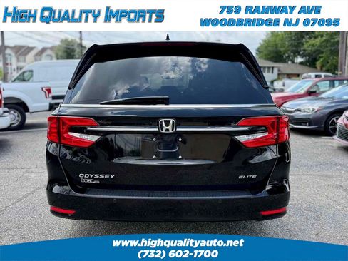 Used 2023 Honda Odyssey Elite image 6