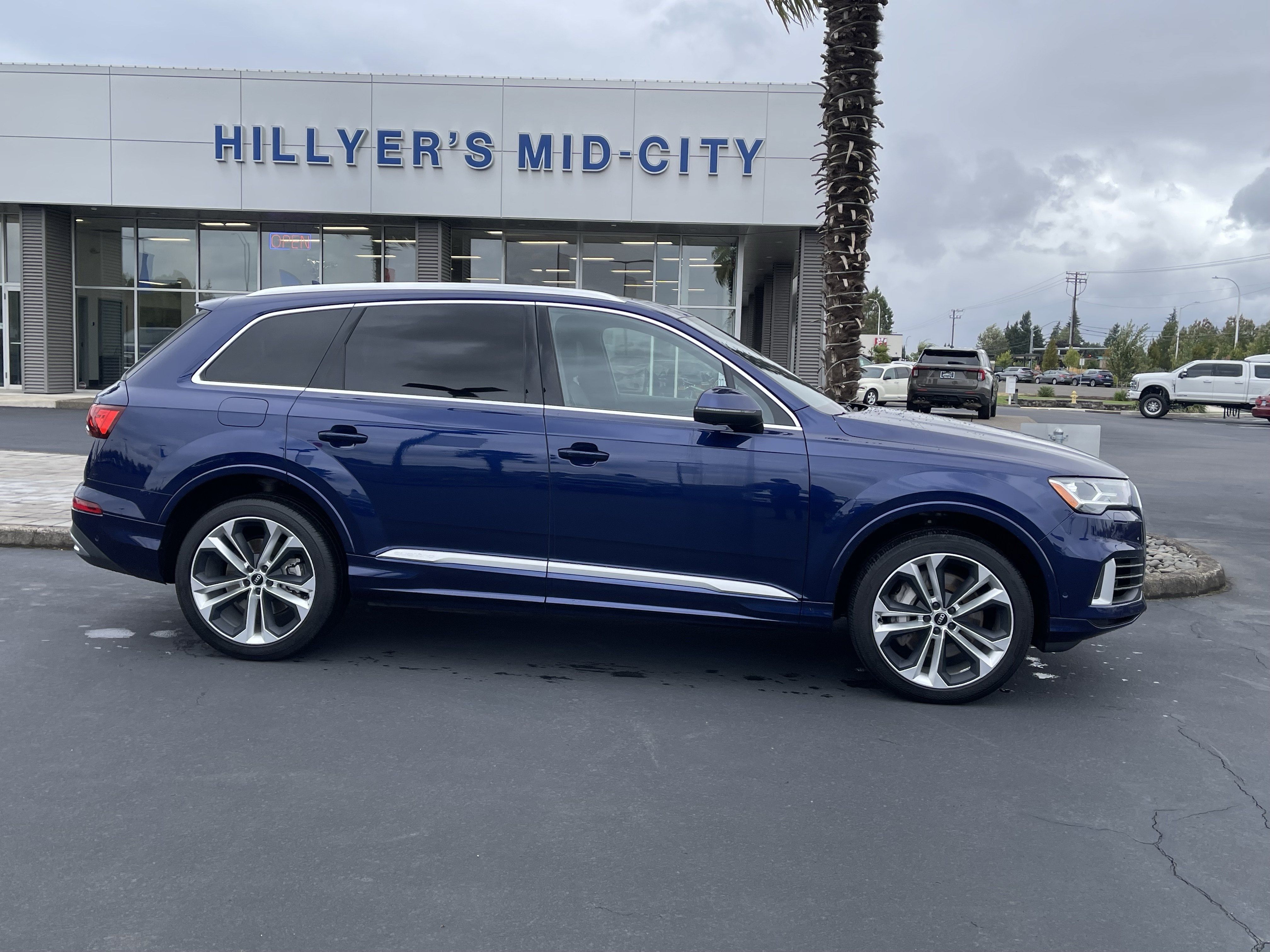Used 2021 Audi Q7 3.0T Premium Plus AWD/4WD image 2