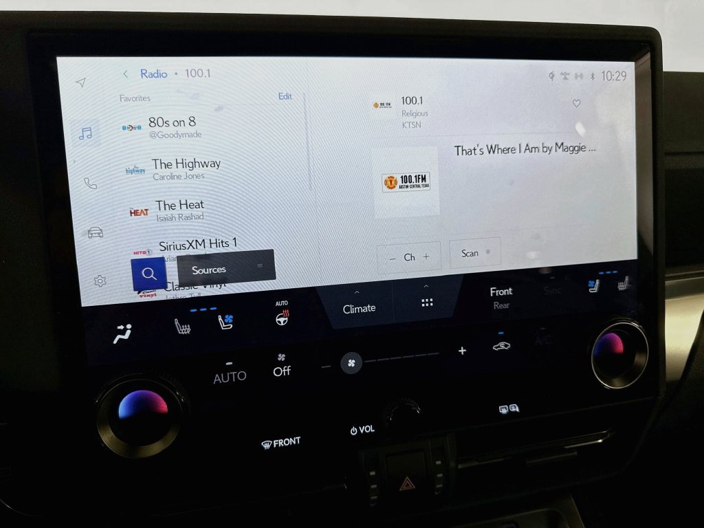 Certified 2024 Lexus GX 550 w/ Accessory Package (Z1) AWD/4WD image 15