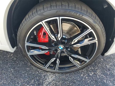 Used 2025 BMW X5 M60i image 7