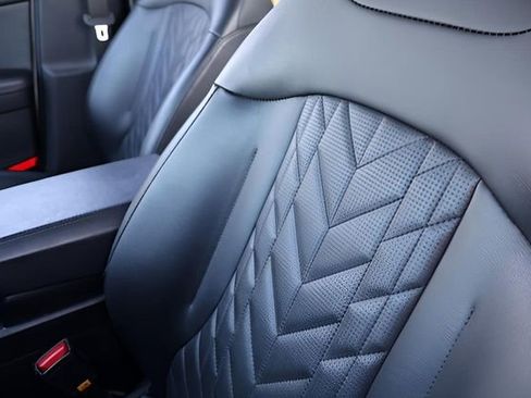 Used 2023 Kia Sportage X-Line image 17