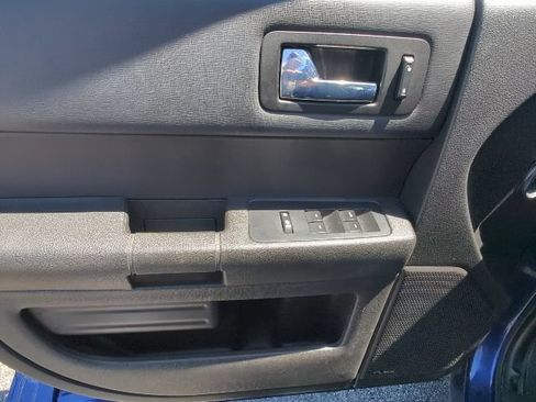 Used 2015 Ford Flex SE FWD image 13