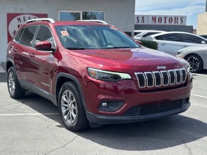Used 2020 Jeep Cherokee Latitude Plus w/ Comfort/Convenience Group