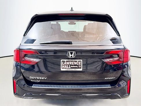 Used 2025 Honda Odyssey Sport-L image 5