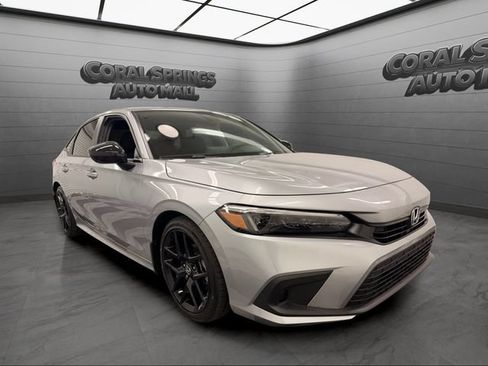 Used 2024 Honda Civic Sport image 7