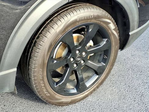 Used 2024 Ford Explorer ST-Line w/ Class IV Trailer Tow Package image 8