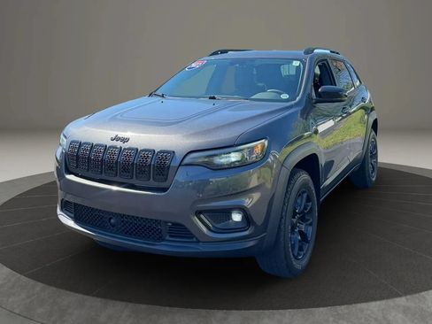 Used 2022 Jeep Cherokee Latitude w/ Trailer Tow Group AWD/4WD image 3