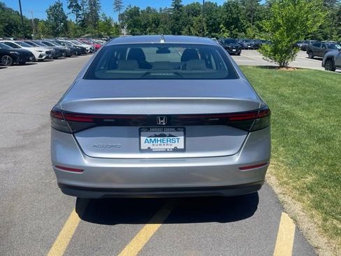 Used 2023 Honda Accord LX image 6