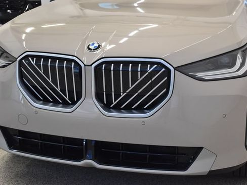 Used 2025 BMW X3 xDrive30i AWD/4WD image 14