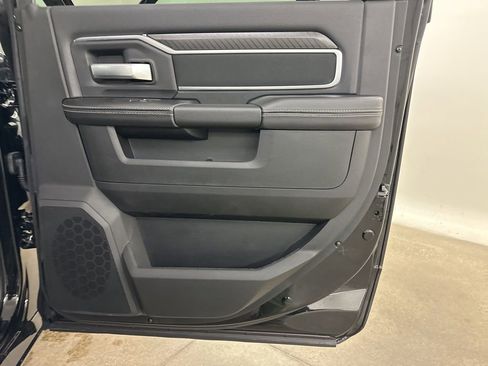 New 2026 RAM 2500 Big Horn AWD/4WD image 20