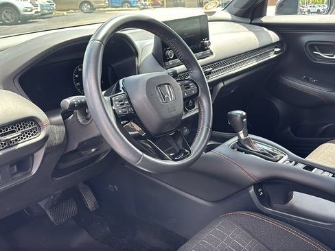 Used 2024 Honda HR-V Sport image 25
