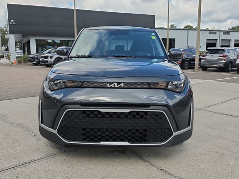 Certified 2023 Kia Soul LX FWD image 3