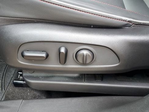 Used 2021 Chevrolet TrailBlazer RS w/ Convenience Package image 8