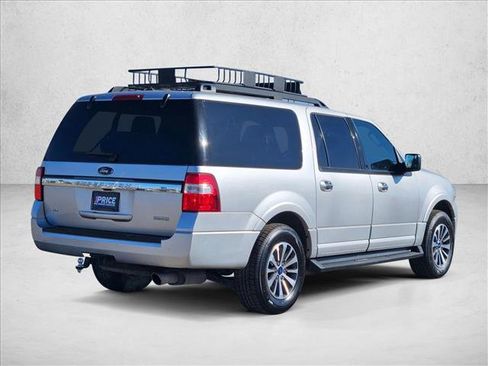 Used 2017 Ford Expedition EL XLT image 5