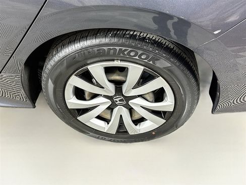 Used 2022 Honda Civic LX image 22
