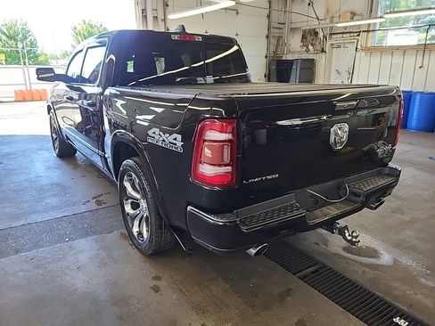 Used 2019 RAM 1500 Limited AWD/4WD image 3
