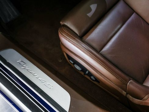 Certified 2023 Porsche Taycan 4S image 13