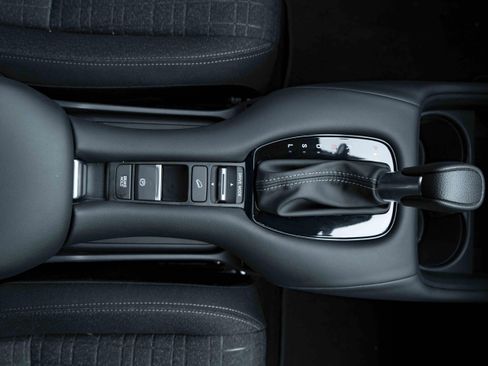 Used 2026 Honda HR-V LX image 26