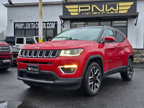 Used 2018 Jeep Compass Limited w/ Navigation Group image 5
