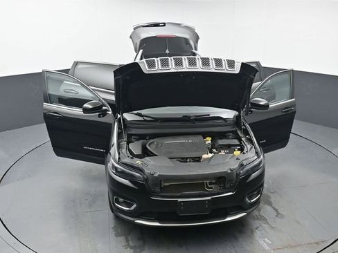 Used 2019 Jeep Cherokee Limited image 54