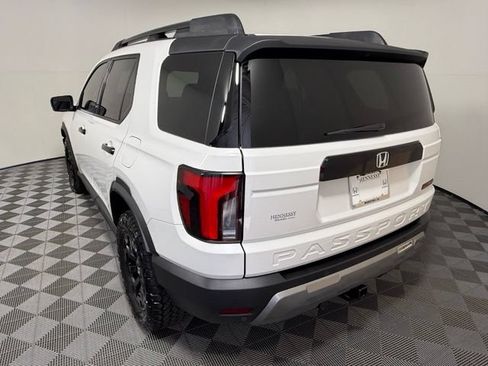 Used 2026 Honda Passport TrailSport Elite image 4