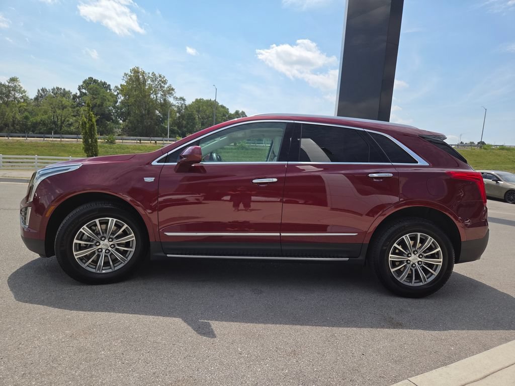 Used 2017 Cadillac XT5 Luxury FWD image 24