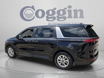 Used 2023 Kia Carnival LX