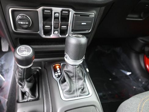 New 2026 Jeep Wrangler Unlimited Sport image 21