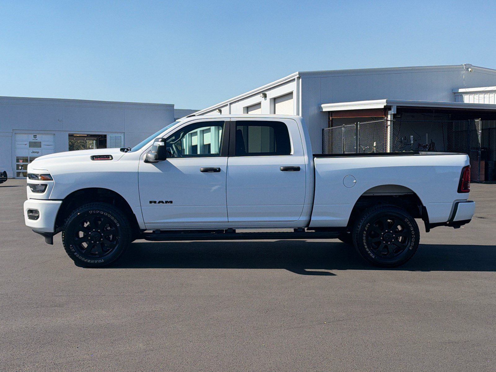 Used 2026 RAM 2500 Big Horn AWD/4WD image 8