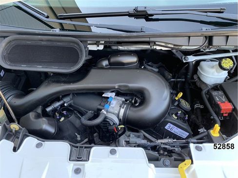 Used 2019 Ford Transit 150 148 Medium Roof RWD image 18