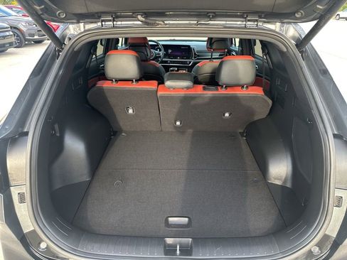 Used 2024 Kia Sportage SX image 37