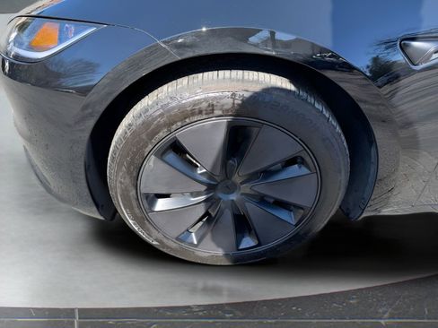 Used 2024 Tesla Model 3 Long Range image 9