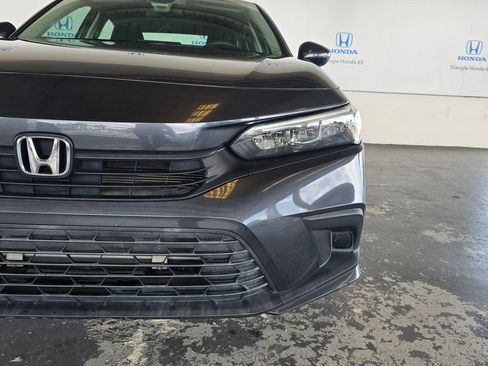 Used 2022 Honda Civic LX image 19