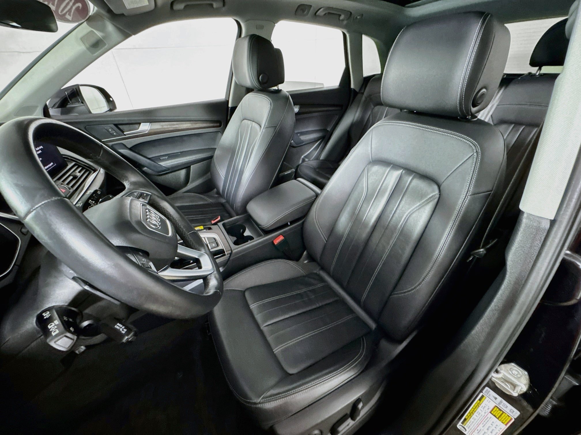 Used 2023 Audi Q5 2.0T Premium Plus w/ Premium Plus Package AWD/4WD image 15