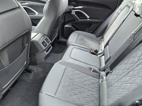 New 2025 Audi SQ5 Premium Plus image 34
