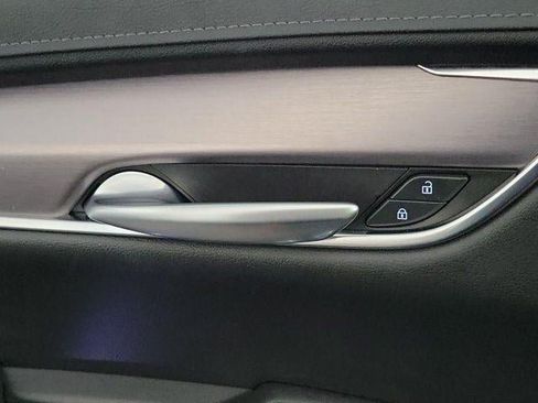 Certified 2023 Cadillac XT5 Luxury FWD image 10