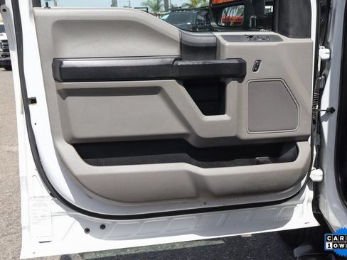 Used 2019 Ford F350 XL w/ Power Equipment Group RWD image 17