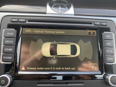 Used 2015 Volkswagen CC Executive image 30