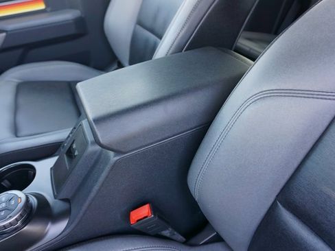 Used 2023 Ford Bronco Black Diamond w/ Sasquatch Package image 26