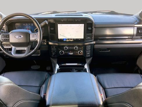 Used 2024 Ford F250 Lariat w/ Sport Appearance Package AWD/4WD image 16