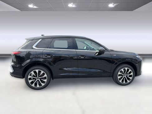 New 2026 Audi Q3 quattro 2.0T AWD/4WD image 7