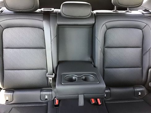 New 2026 Chevrolet Equinox LT w/ Convenience Package II image 14