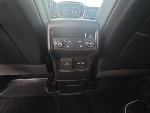 Used 2023 GMC Acadia Denali w/ Black Diamond Edition image 20