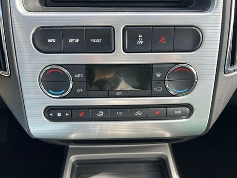 Used 2010 Ford Edge SEL image 28