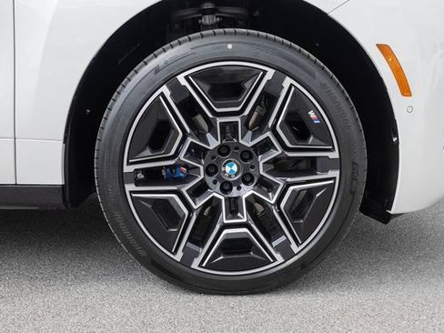 New 2026 BMW iX xDrive60 w/ M Sport Package AWD/4WD image 11